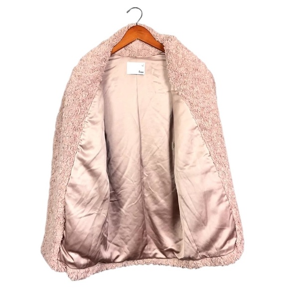 Aritzia WILFRED FREE Pink Teddy Coat Button Jacket Oversized Size Small - Picture 6 of 9